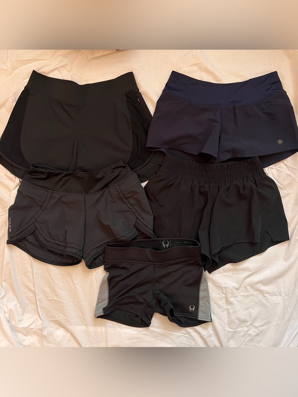 5 Pairs of HYLETE Assorted Women's Black Athletic Run Shorts Bundle - size XS